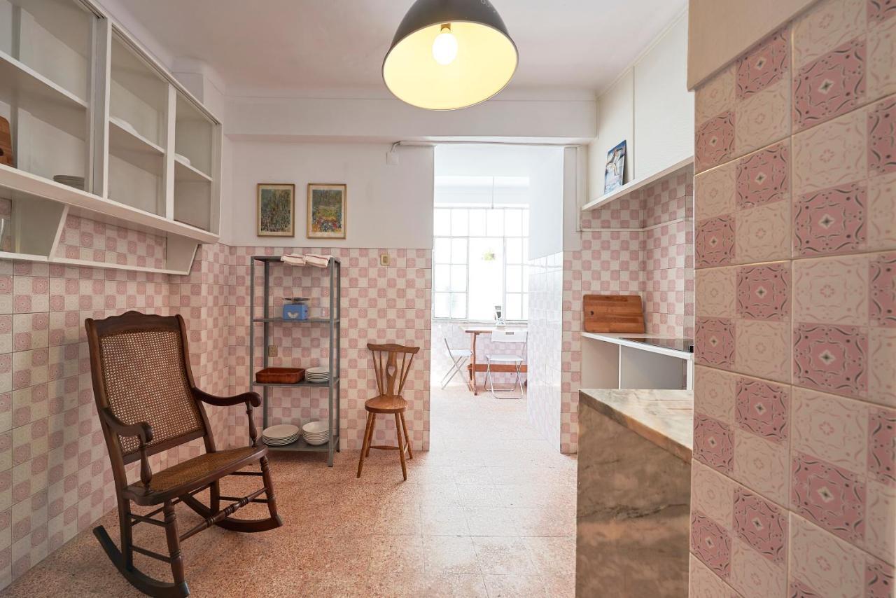 The Modest Appartamento Lisbona Esterno foto